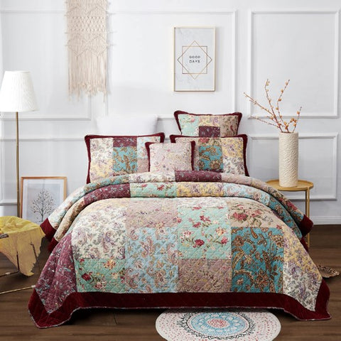 Dramatic Floral coverlet set